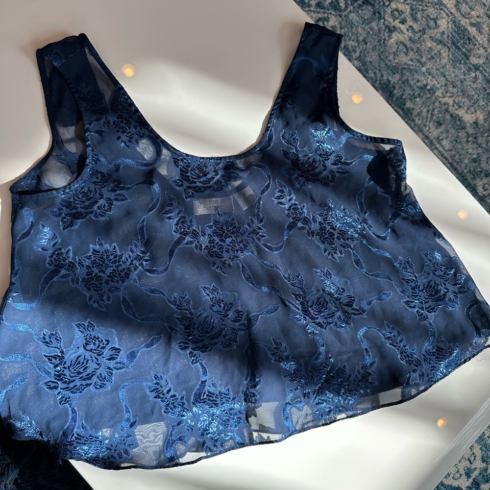 Vintage Victoria Secret Gold Label Sheer Floral Print Blouse size M